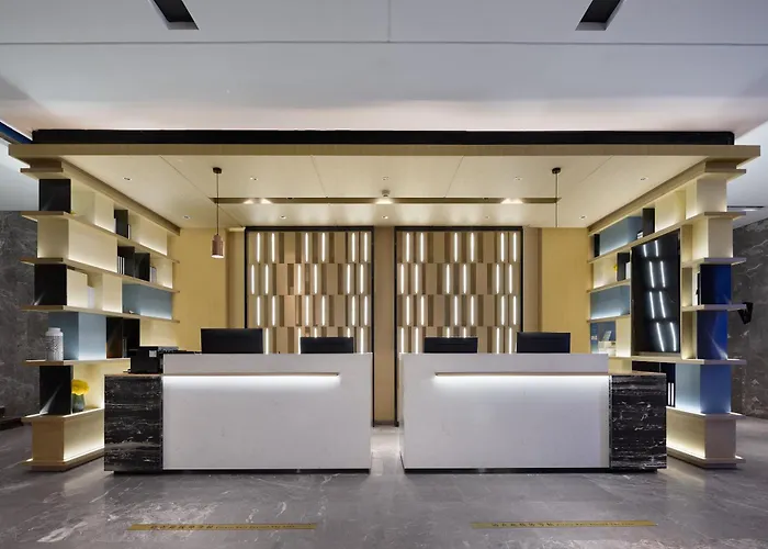Starry Sky Garden Hotel Wuhan Hankou Railway Station Zhuyeshan Subway Station Branch